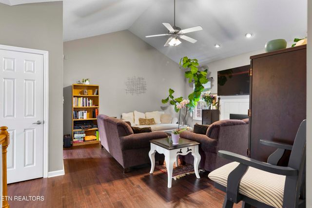 6721 Creekhead Drive, Knoxville, TN 37909