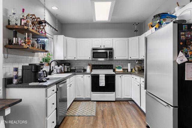 6721 Creekhead Drive, Knoxville, TN 37909