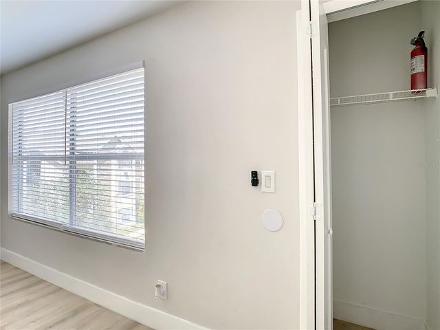 4724 WALDEN CIRCLE 1532, Orlando, FL 32811