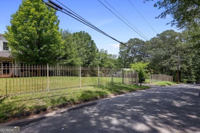 1917 Defoor Avenue, Atlanta, GA 30318