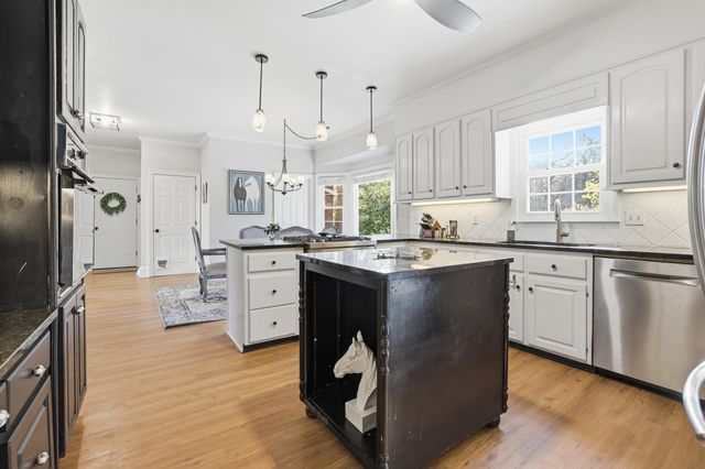 3725 Lone Oak Drive, Aiken, SC 29803