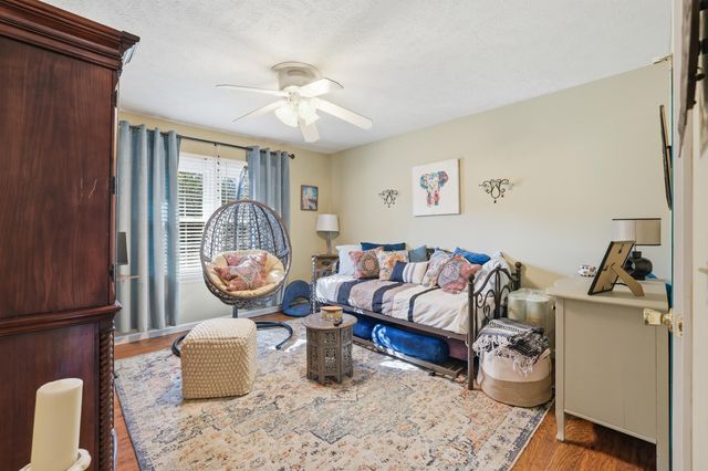 3725 Lone Oak Drive, Aiken, SC 29803