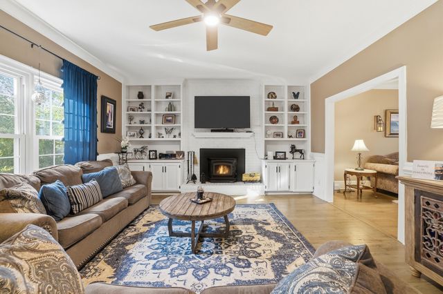 3725 Lone Oak Drive, Aiken, SC 29803