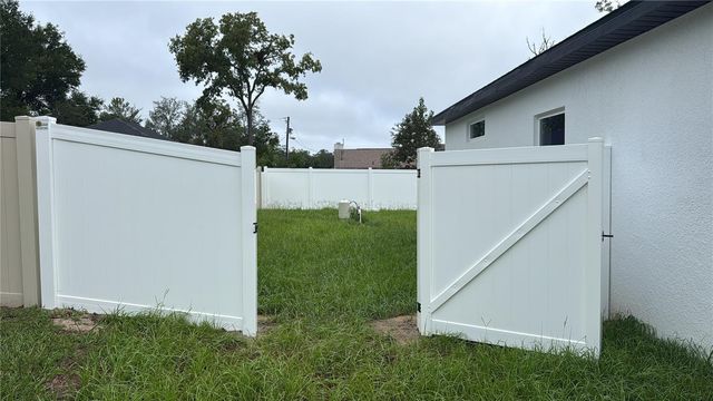 9393 SE 158TH PLACE, Summerfield, FL 34491