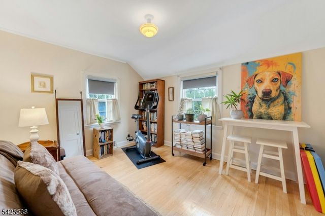 17 Brookdale Rd, Bloomfield Twp., NJ 07003