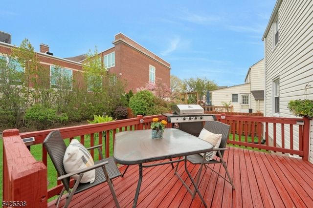 17 Brookdale Rd, Bloomfield Twp., NJ 07003