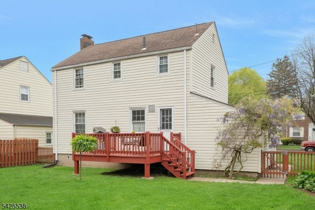 17 Brookdale Rd, Bloomfield Twp., NJ 07003