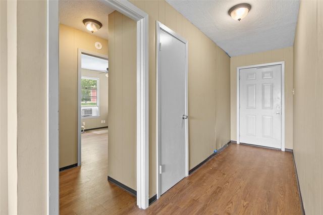 10973 Longstreet Road, Willis, TX 77318