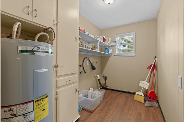 10973 Longstreet Road, Willis, TX 77318