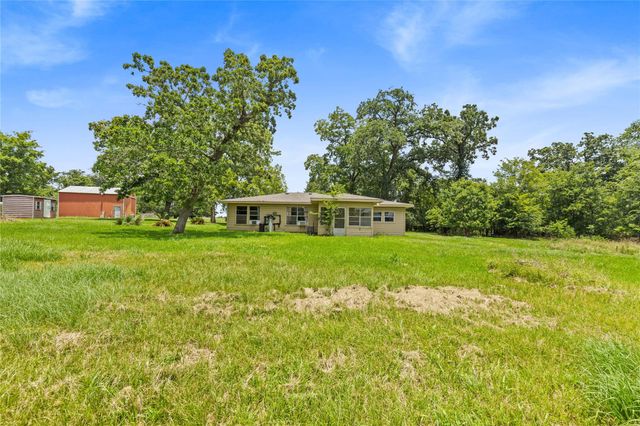 10973 Longstreet Road, Willis, TX 77318