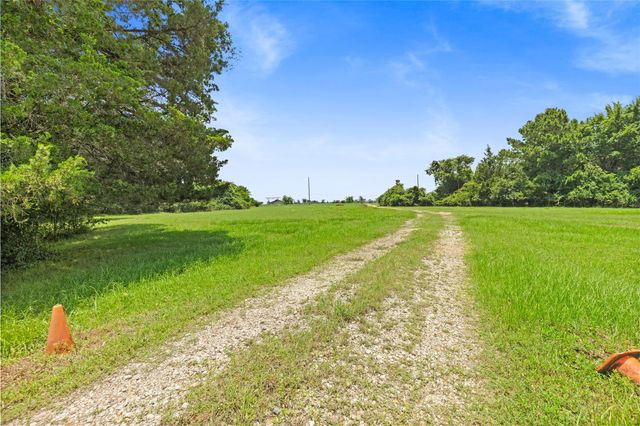 10973 Longstreet Road, Willis, TX 77318