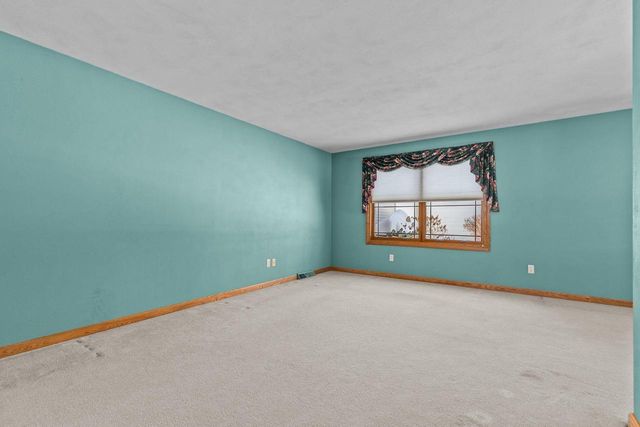 3050 HUNTERS PLACE, Oshkosh, WI 54904