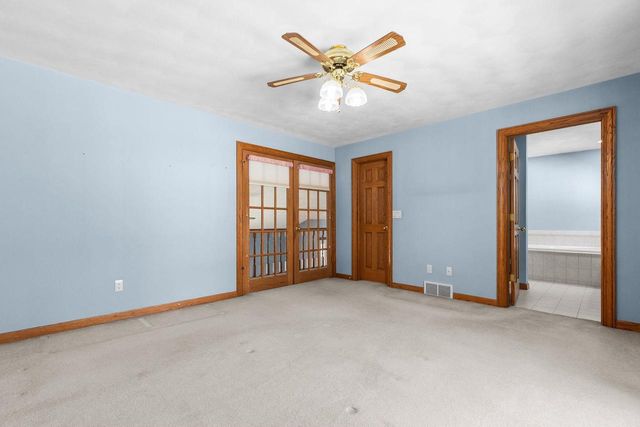 3050 HUNTERS PLACE, Oshkosh, WI 54904