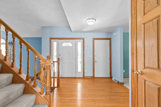 3050 HUNTERS PLACE, Oshkosh, WI 54904