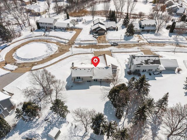 3050 HUNTERS PLACE, Oshkosh, WI 54904