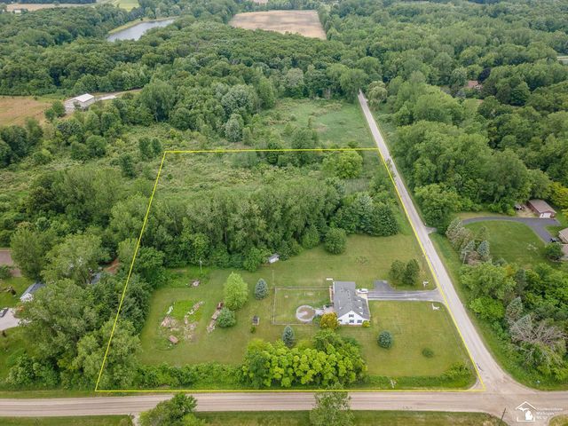 14825 Tunnicliffe Road, Petersburg, MI 49270