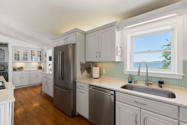 78 Clifton Ave., Hull, MA 02045
