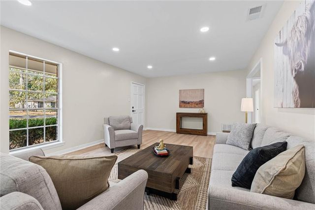 2605 Woodland Road, Mobile, AL 36693