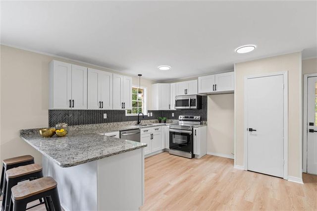 2605 Woodland Road, Mobile, AL 36693