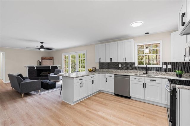 2605 Woodland Road, Mobile, AL 36693