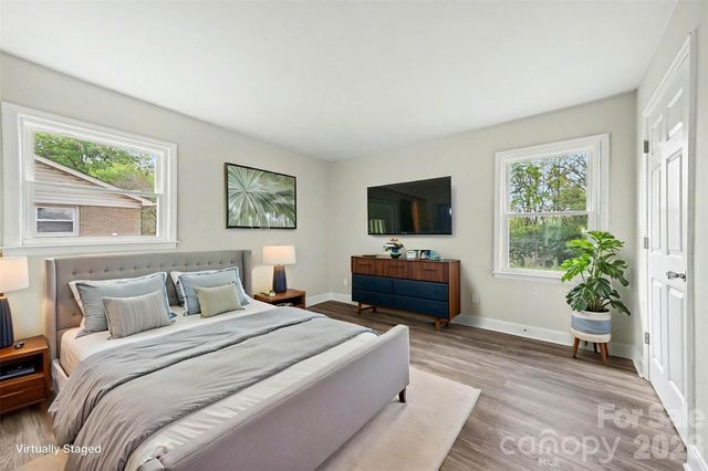 2917 Dalecrest Drive, Charlotte, NC 28269