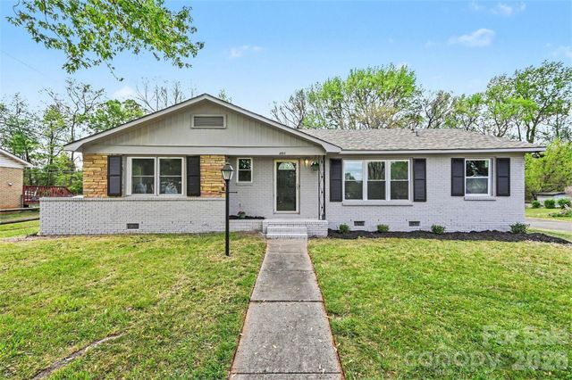 2917 Dalecrest Drive, Charlotte, NC 28269