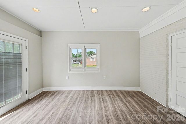 2917 Dalecrest Drive, Charlotte, NC 28269