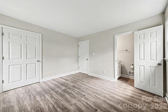 2917 Dalecrest Drive, Charlotte, NC 28269