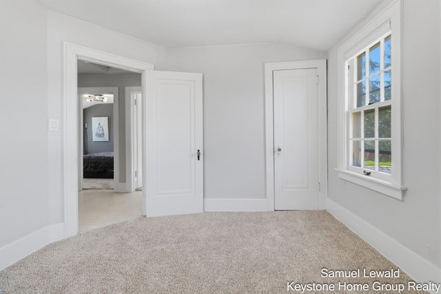 213 E Milham Avenue, Portage City, MI 49002