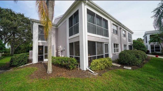 5655 SHEFFIELD GREENE CIRCLE 61, Sarasota, FL 34235