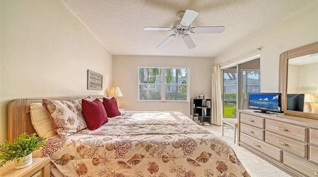 5655 SHEFFIELD GREENE CIRCLE 61, Sarasota, FL 34235