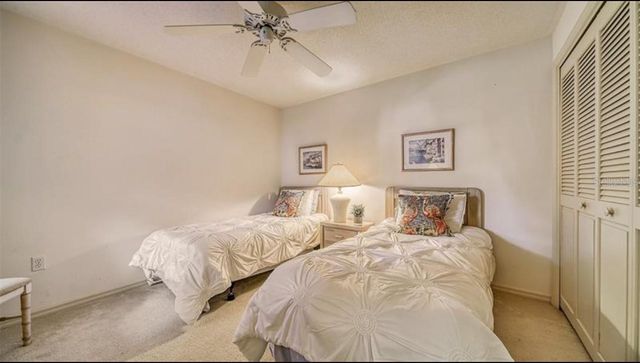 5655 SHEFFIELD GREENE CIRCLE 61, Sarasota, FL 34235