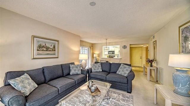 5655 SHEFFIELD GREENE CIRCLE 61, Sarasota, FL 34235