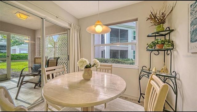 5655 SHEFFIELD GREENE CIRCLE 61, Sarasota, FL 34235