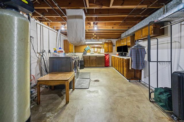 3713 Hickory Lane, Lafayette, IN 47905