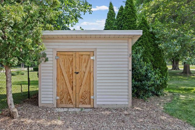3713 Hickory Lane, Lafayette, IN 47905