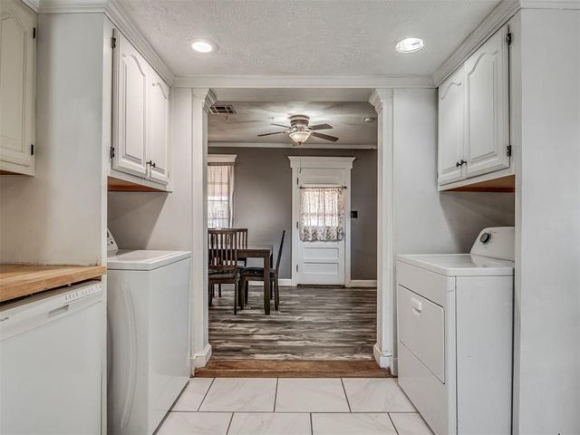 1321 N Ash Street, Guthrie, OK 73044