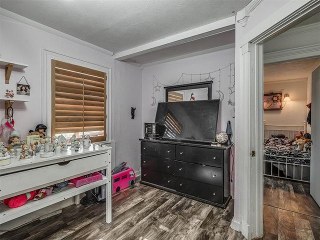 1321 N Ash Street, Guthrie, OK 73044