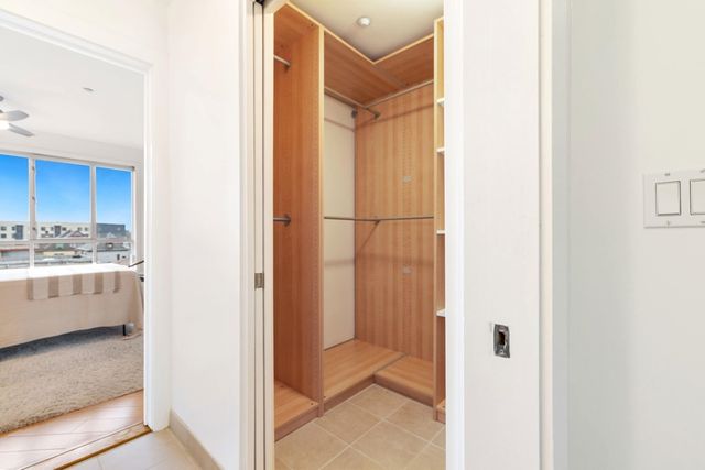 585 585 9th St 443, Oakland, CA 94607