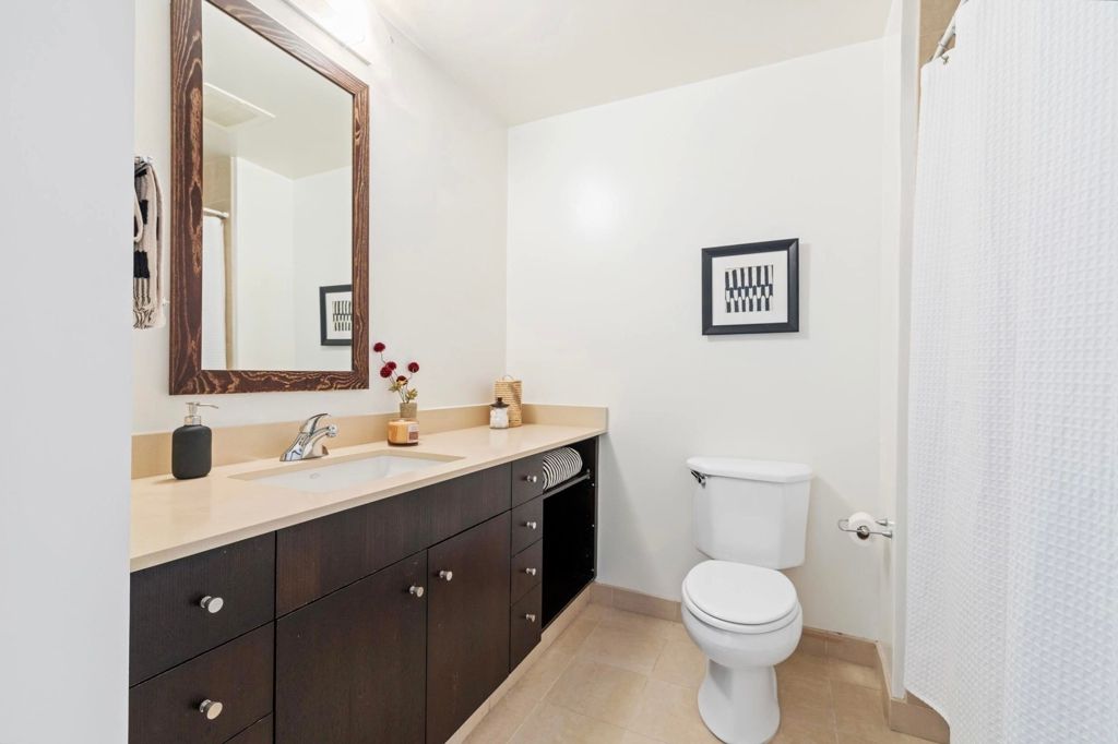 Image 17 of property listing at 585 585 9th St 443, Oakland, CA 94607