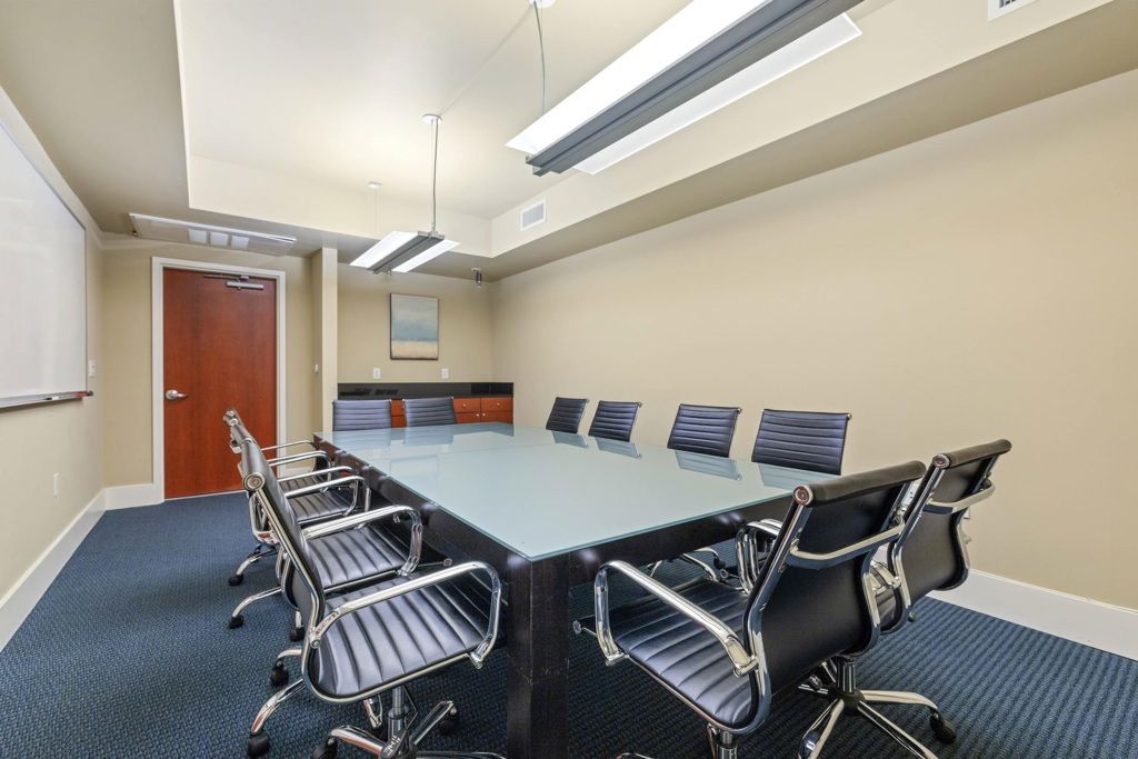 Image 25 of property listing at 585 585 9th St 443, Oakland, CA 94607