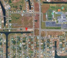 1902 NE 37th ST, Cape Coral, FL 33909