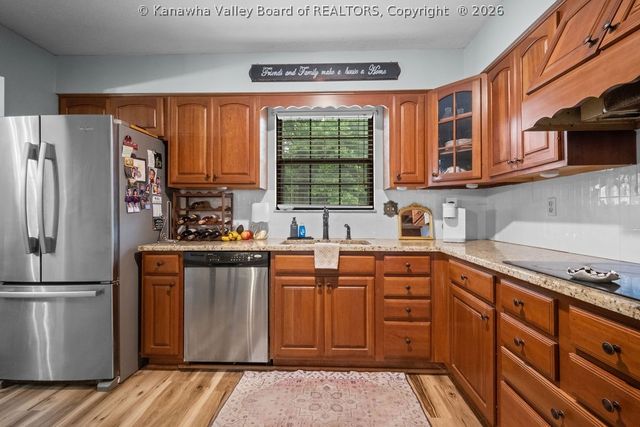 2600 Hayslette Avenue, Hurricane, WV 25526