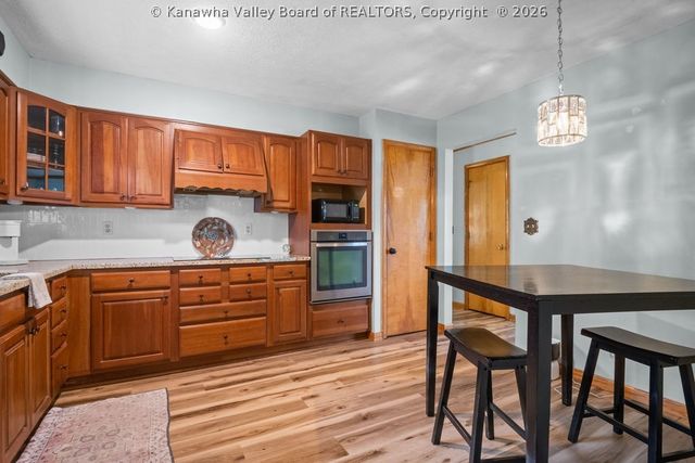 2600 Hayslette Avenue, Hurricane, WV 25526