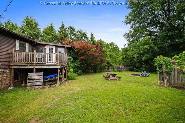 2600 Hayslette Avenue, Hurricane, WV 25526