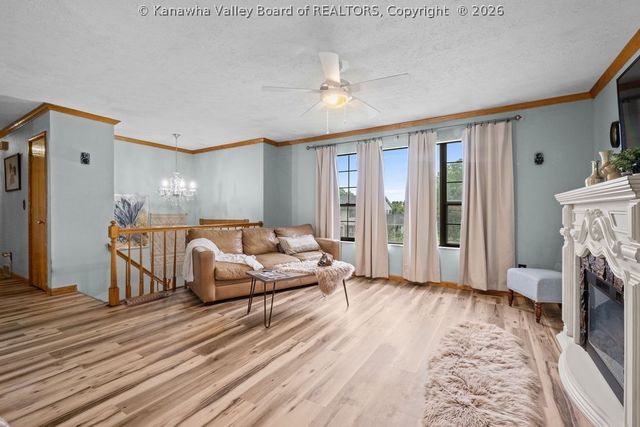 2600 Hayslette Avenue, Hurricane, WV 25526