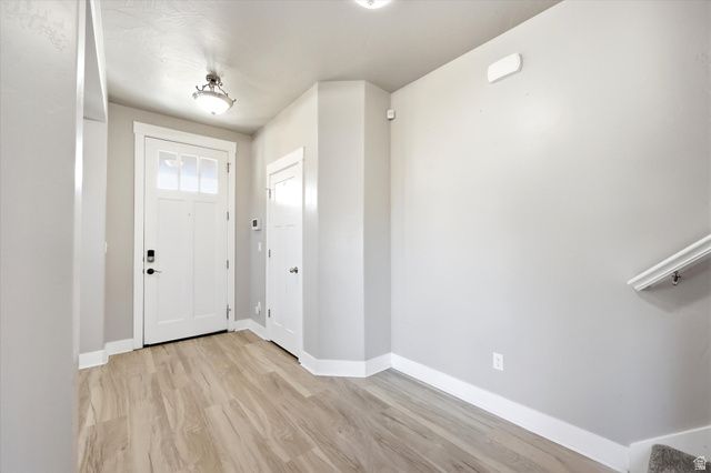 15198 S MULE TRAIN DR, Bluffdale, UT 84065