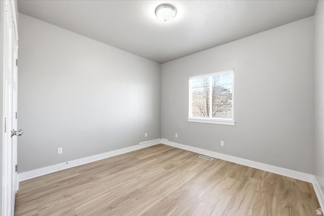 15198 S MULE TRAIN DR, Bluffdale, UT 84065