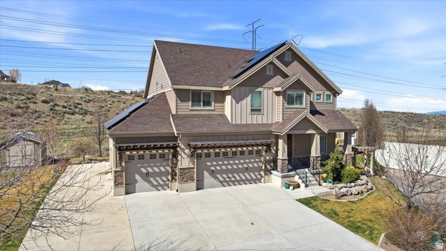 15198 S MULE TRAIN DR, Bluffdale, UT 84065