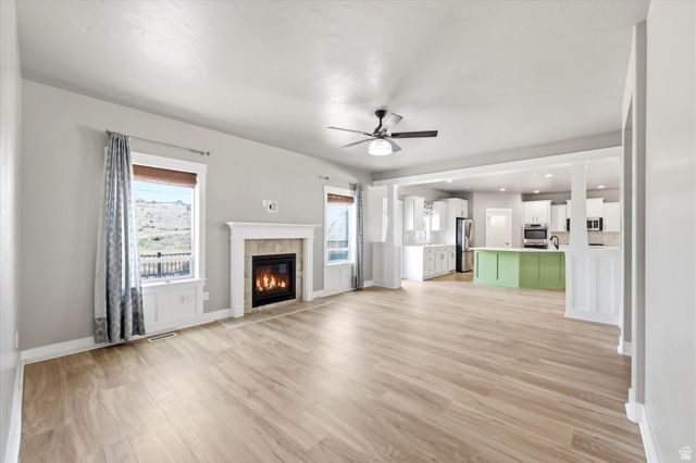 15198 S MULE TRAIN DR, Bluffdale, UT 84065